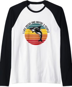 I Like Orcas and Maybe 3 People Orca Retro Vintage Sunset Raglan Baseball Tee