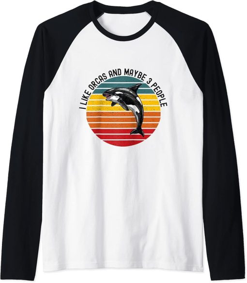 I Like Orcas and Maybe 3 People Orca Retro Vintage Sunset Raglan Baseball Tee